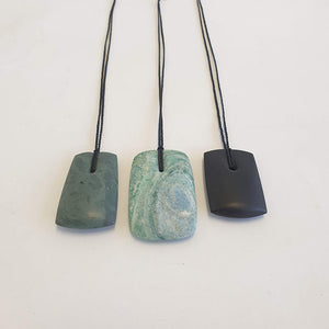 Pillow pendant - Pakohe, 2023
