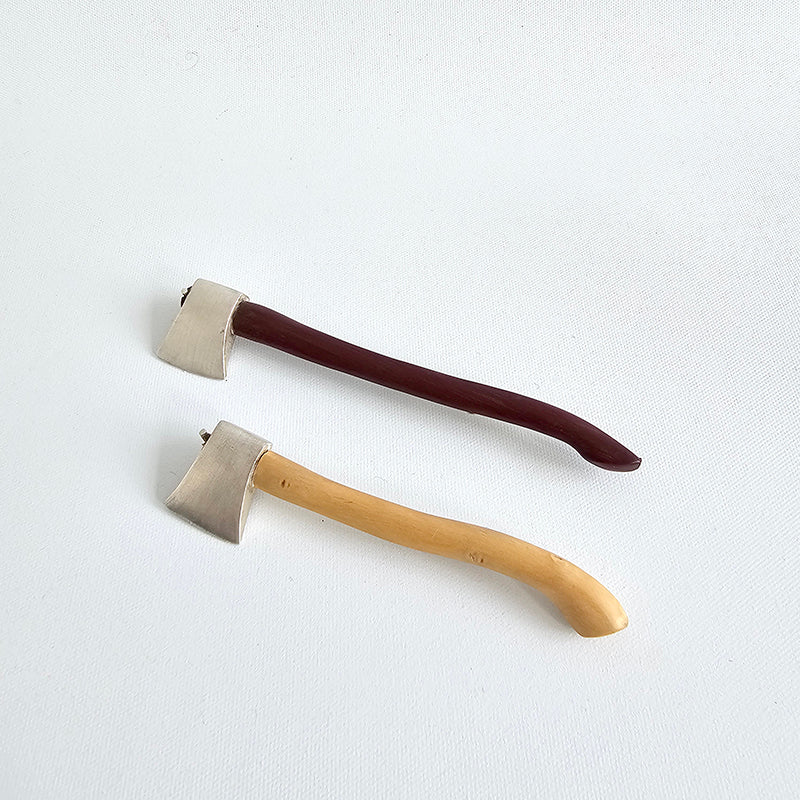 Axe brooch – Masterworks Gallery NZ
