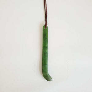 Kape pendant - kawakawa pounamu