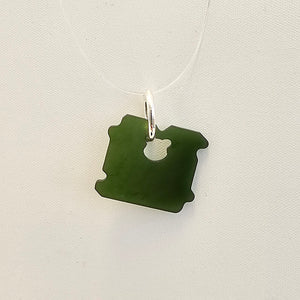 Bread tag earrings - pounamu