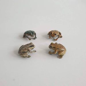 Frog Brooch Small, 2021