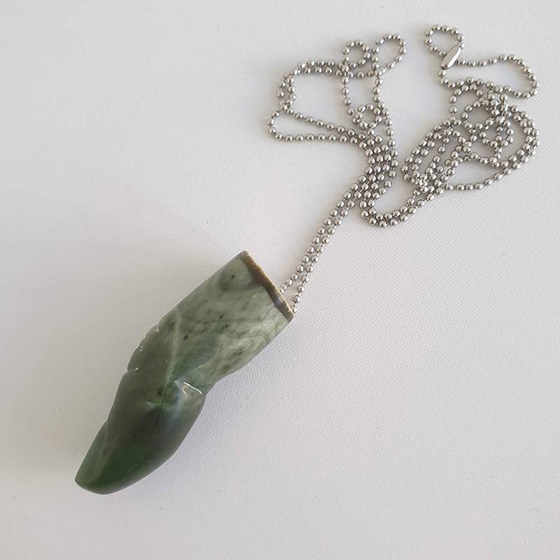 Nephrite Jade Finger Pendant