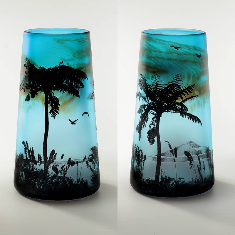 Blue Ponga/Mount Taranaki Vase, 2021