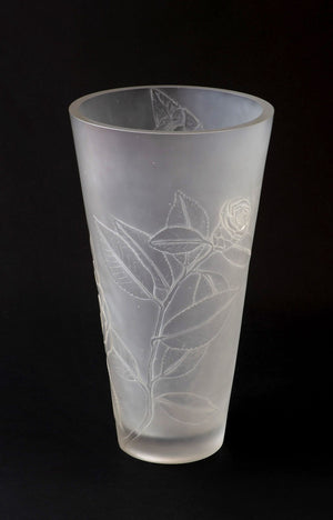 Camellia Vase a/p